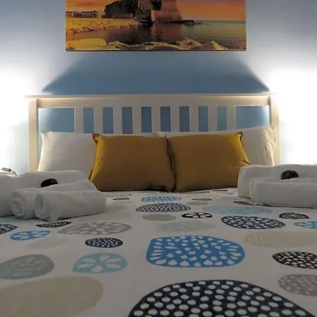 Bed and breakfast Napolide 3*