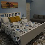 Napolide Bed & Breakfast 3*